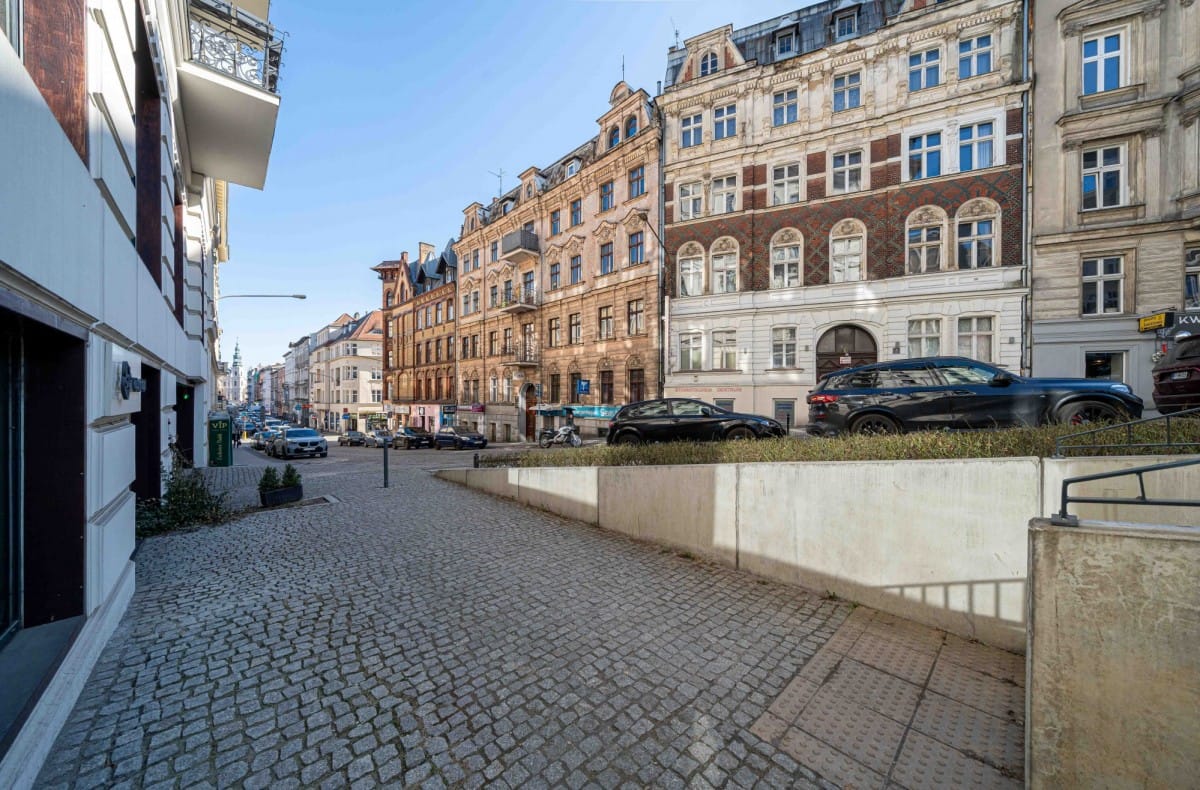 Lokal użytkowy  pokojowe na Wynajem