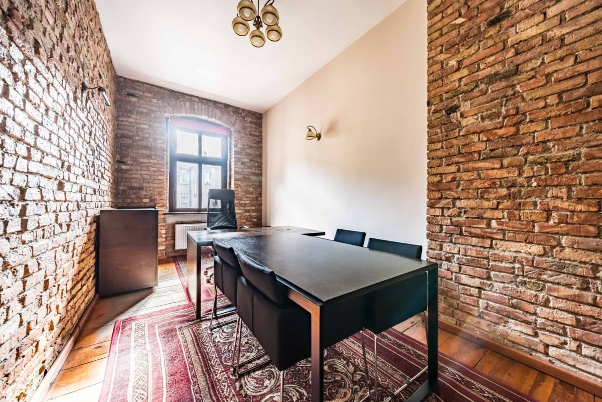 Lokal użytkowy  pokojowe na Wynajem