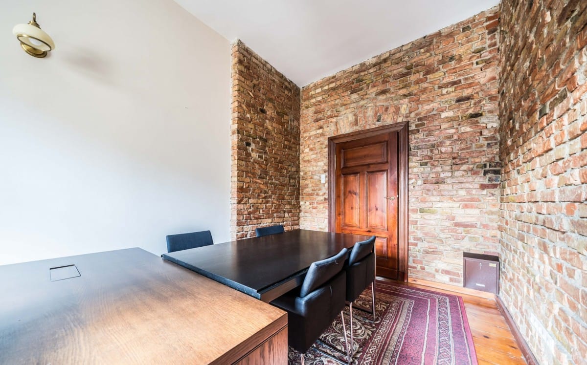 Lokal użytkowy  pokojowe na Wynajem