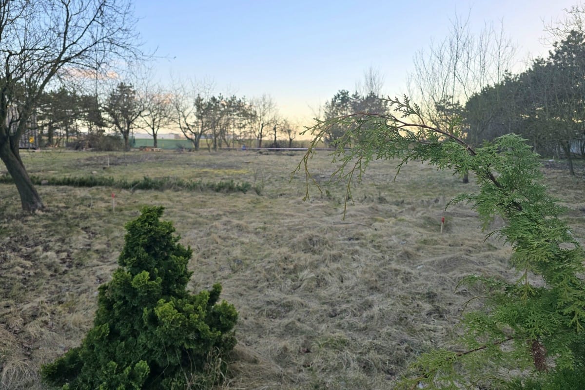 Działka  pokojowe na Sprzedaż