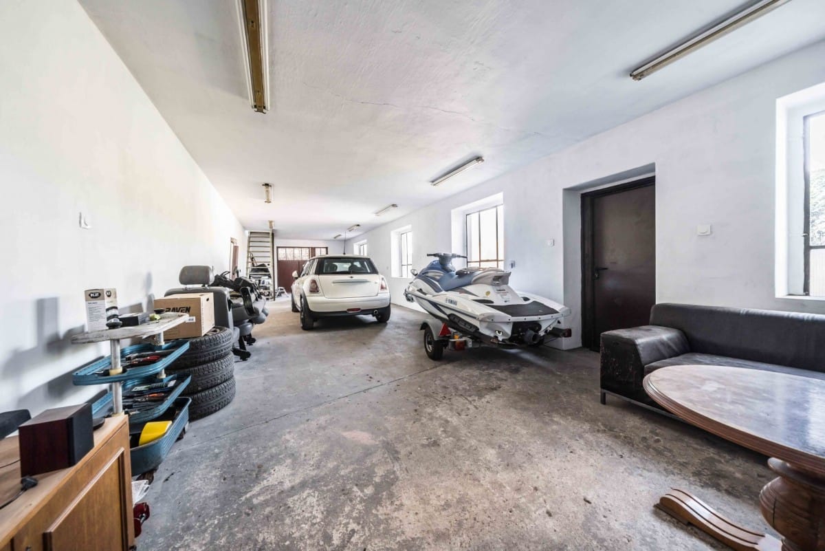 Dom  pokojowe na Sprzedaż