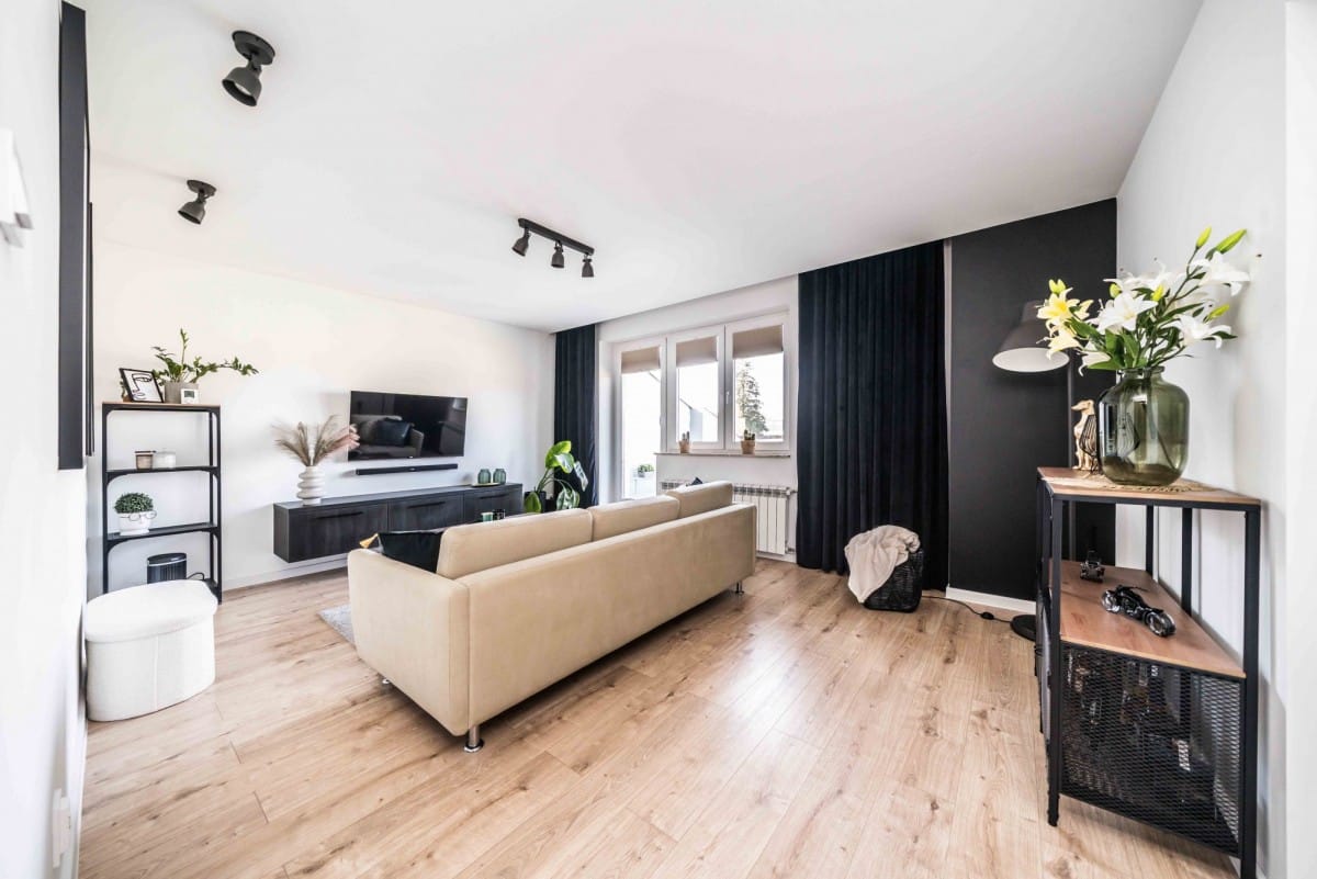 Dom  pokojowe na Sprzedaż