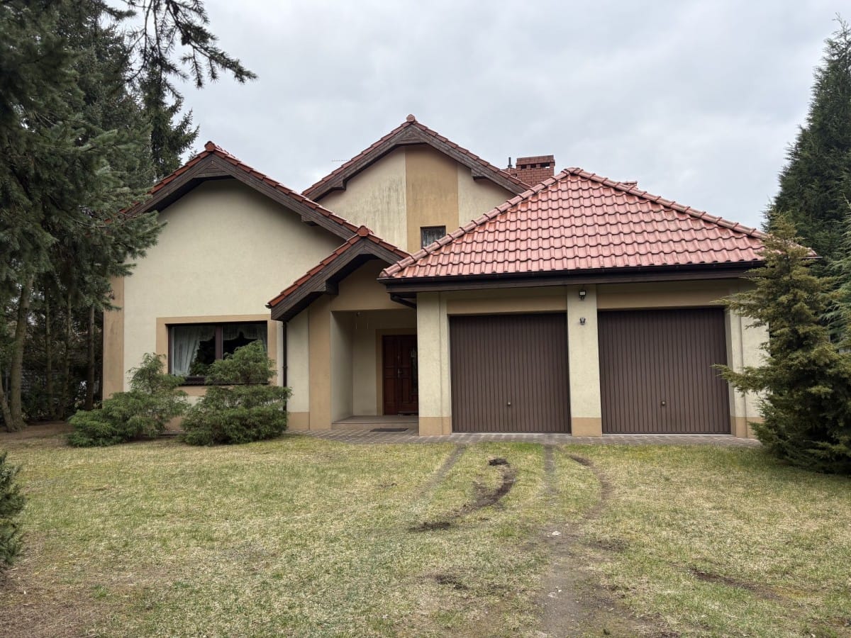 Dom  pokojowe na Sprzedaż