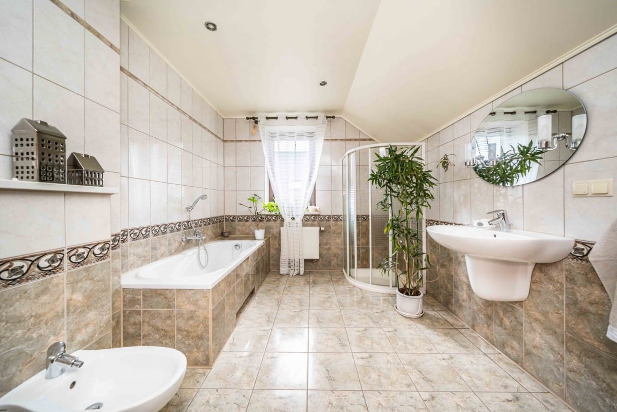 Dom  pokojowe na Sprzedaż