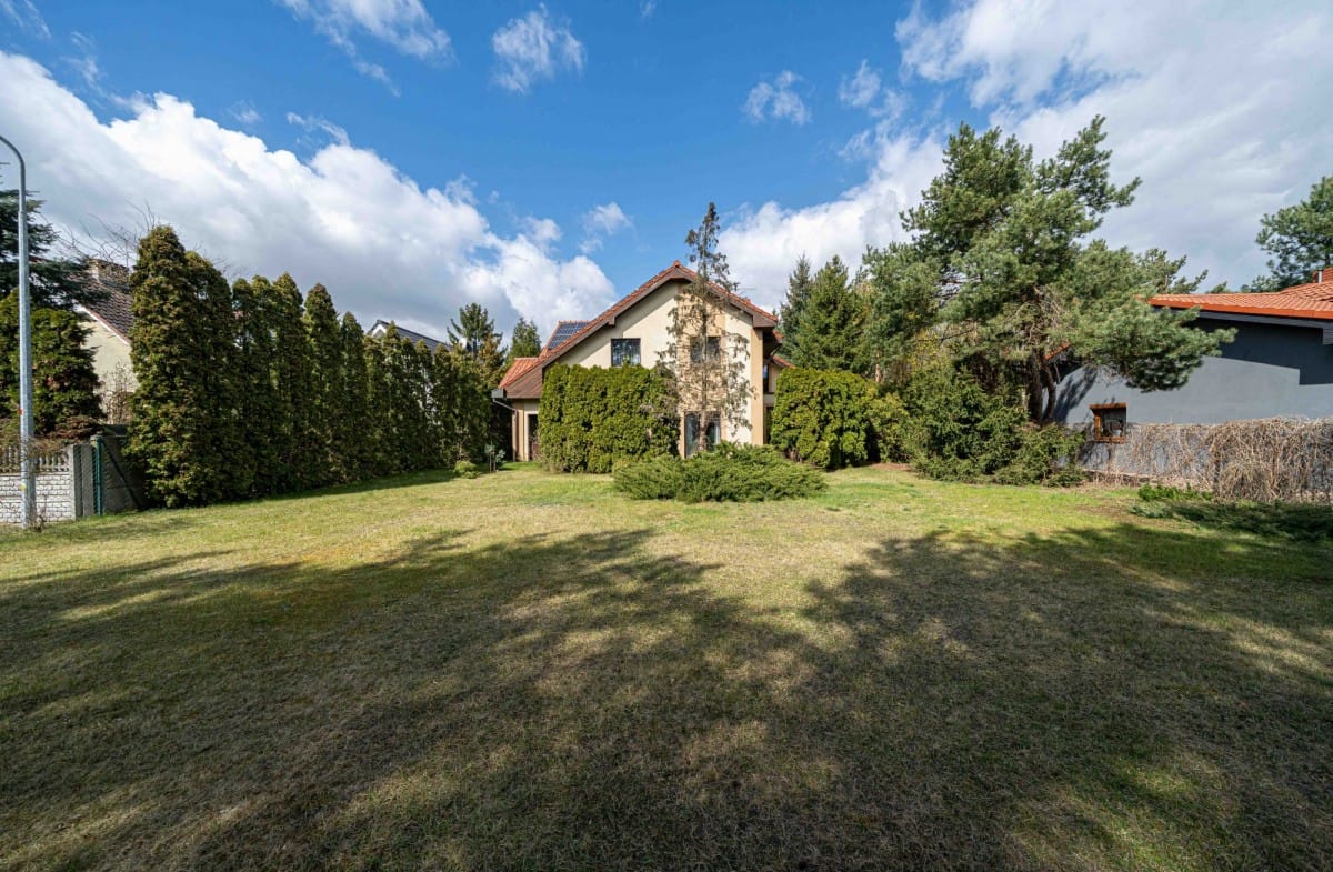 Dom  pokojowe na Sprzedaż