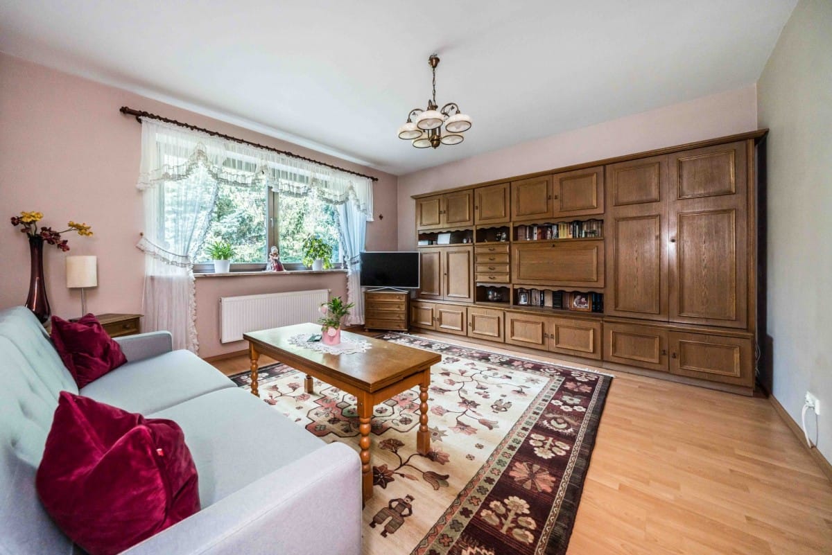 Dom  pokojowe na Sprzedaż