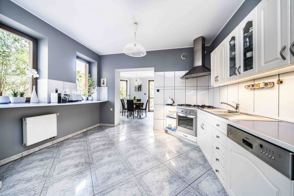 Dom  pokojowe na Sprzedaż