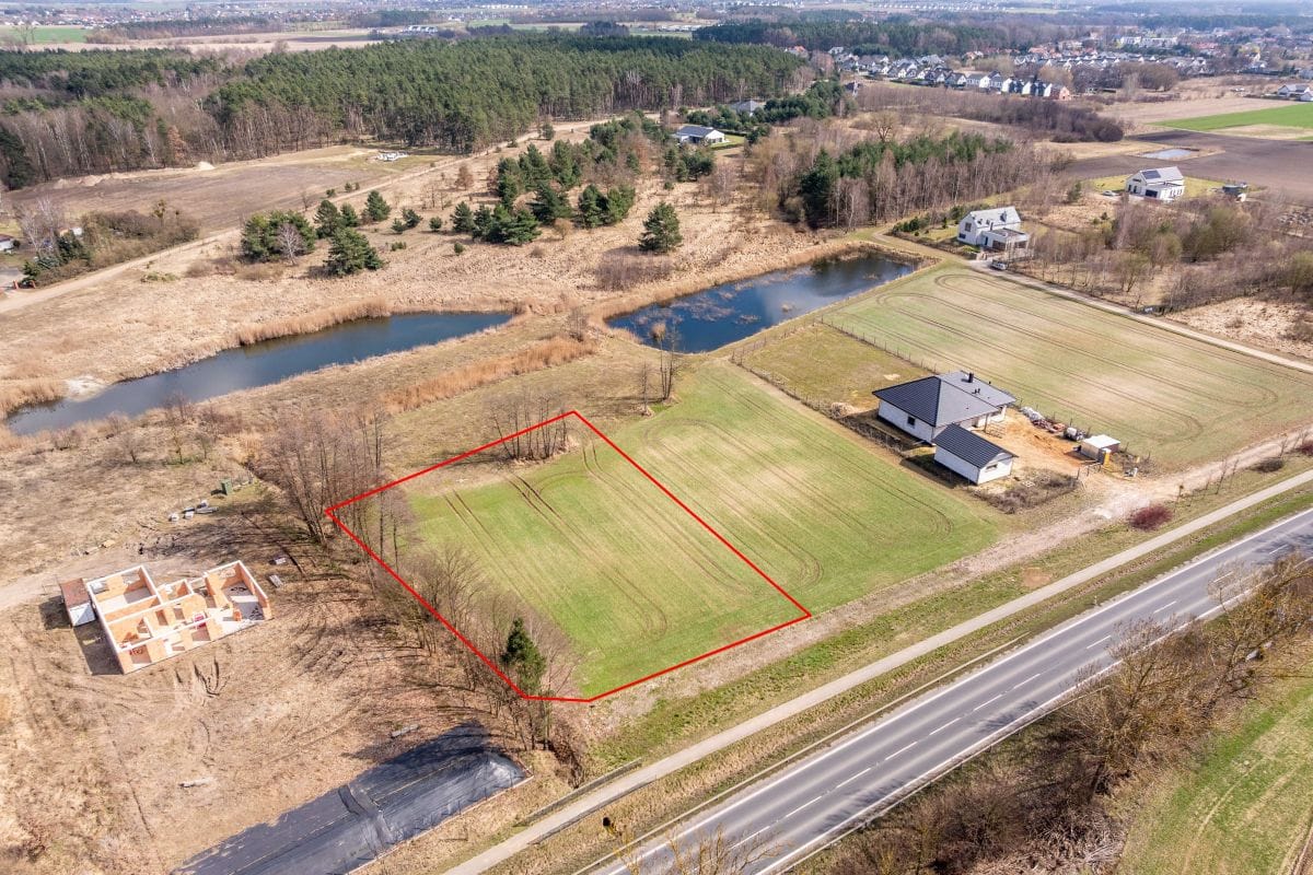 Działka  pokojowe na Sprzedaż