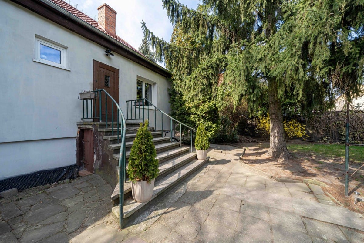 Dom 5 pokojowe na Sprzedaż