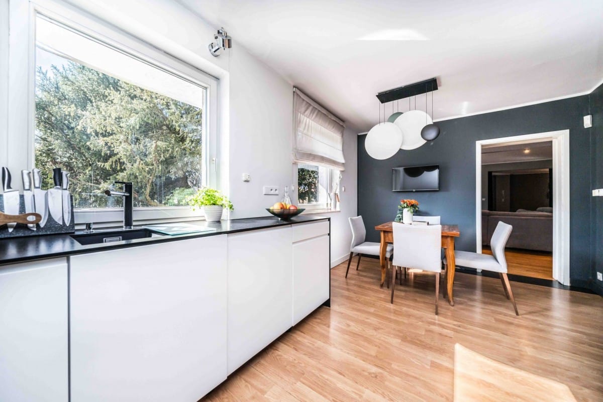 Dom 6 pokojowe na Sprzedaż