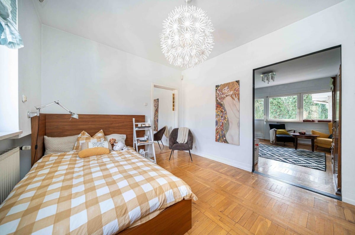 Dom 6 pokojowe na Sprzedaż