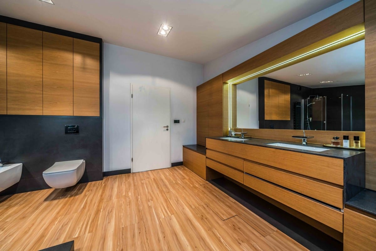 Dom 6 pokojowe na Sprzedaż