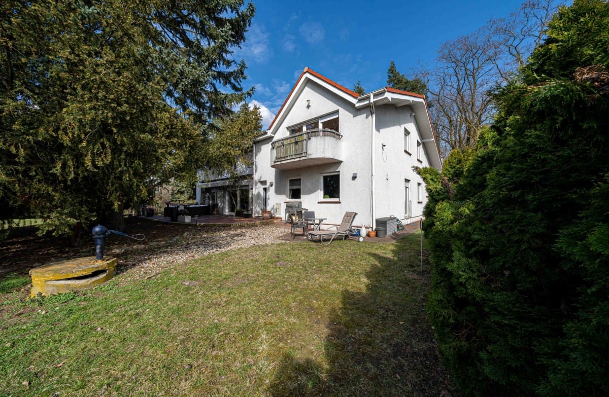 Dom 6 pokojowe na Sprzedaż