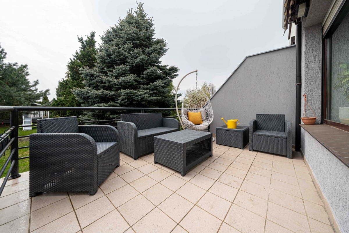 Dom 7 pokojowe na Wynajem