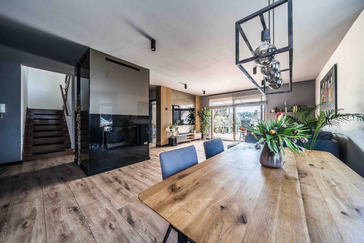 Dom 5 pokojowe na Sprzedaż