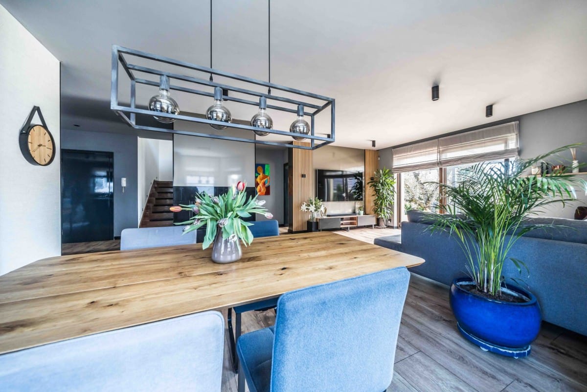 Dom 5 pokojowe na Sprzedaż