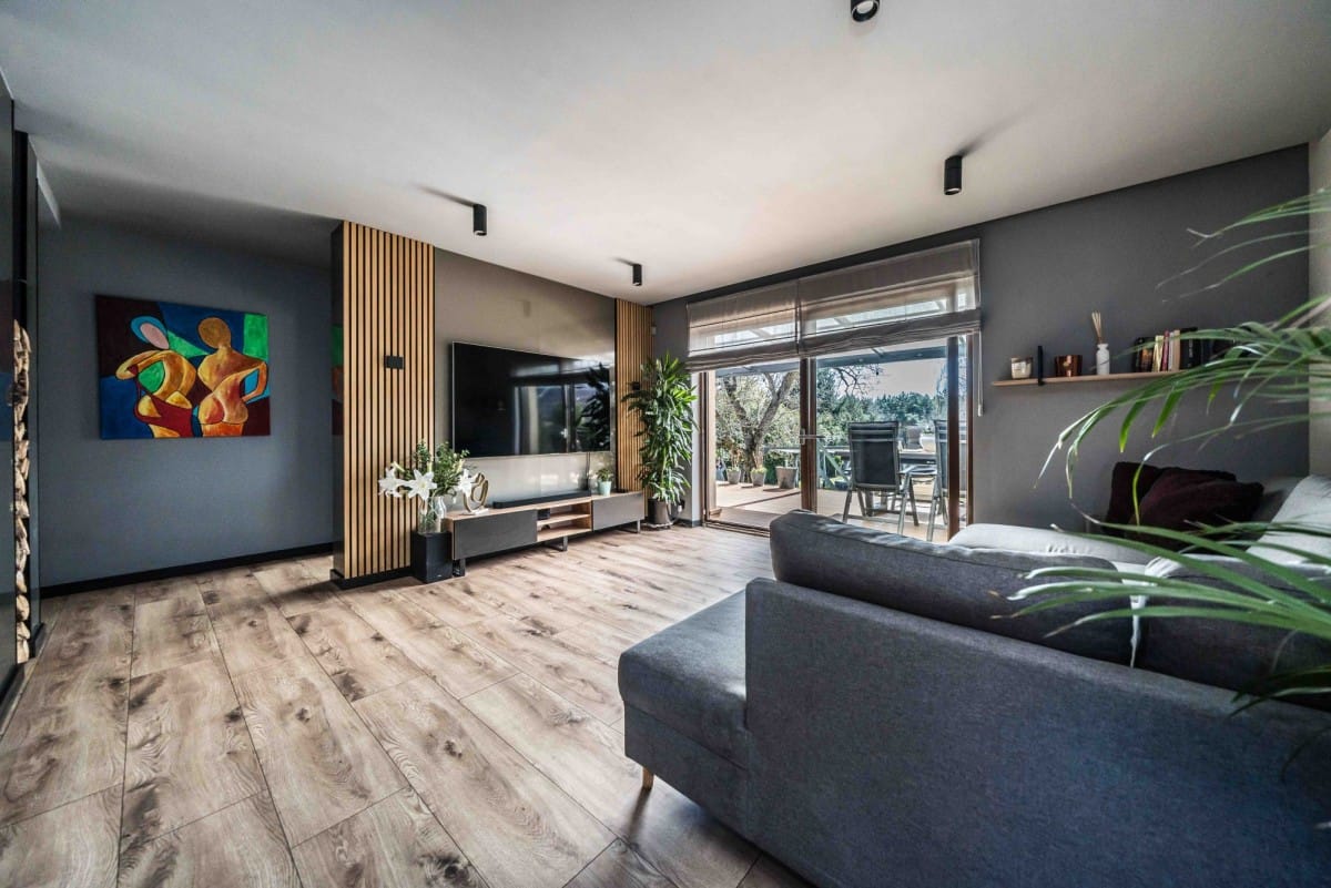 Dom 5 pokojowe na Sprzedaż