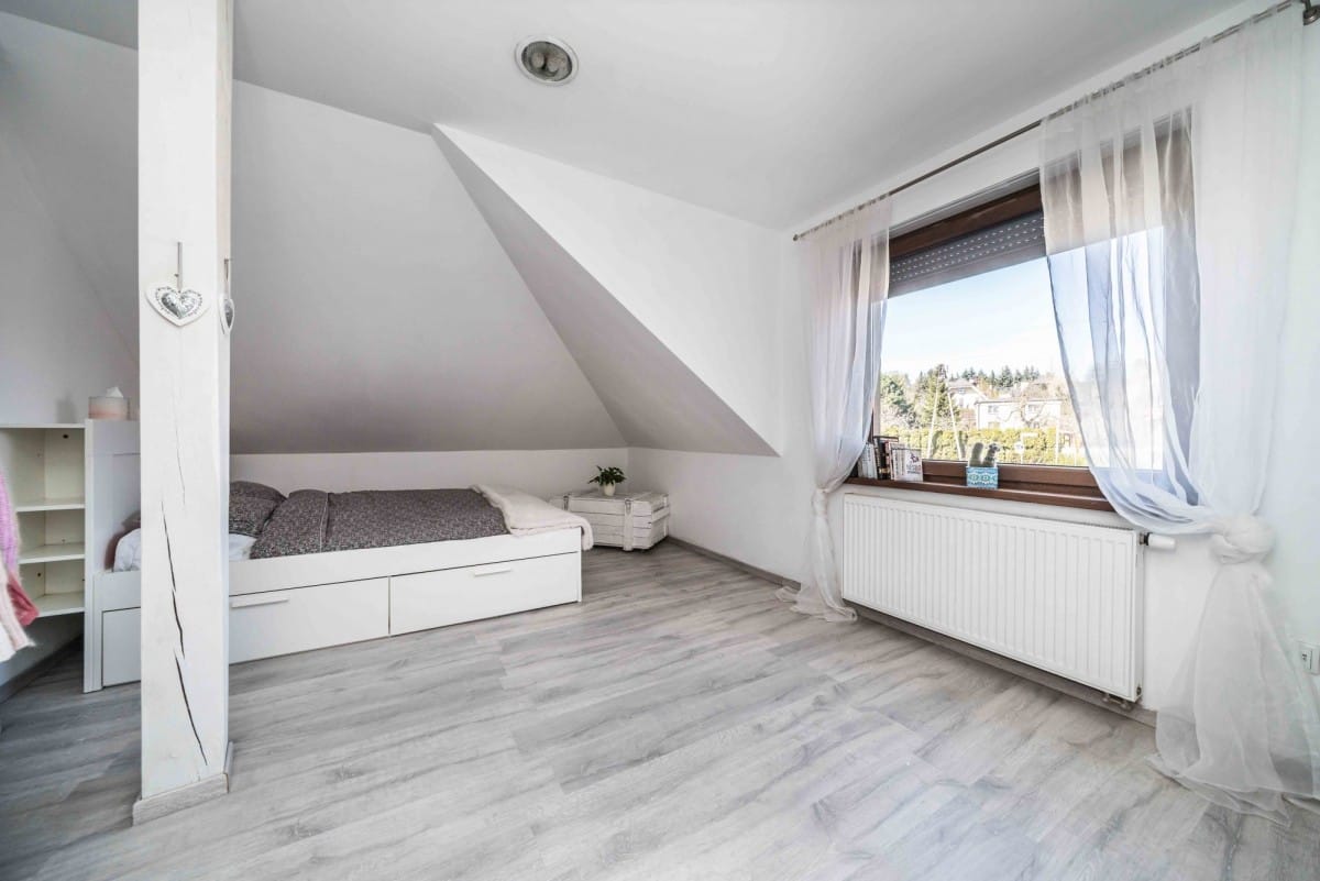 Dom 5 pokojowe na Sprzedaż