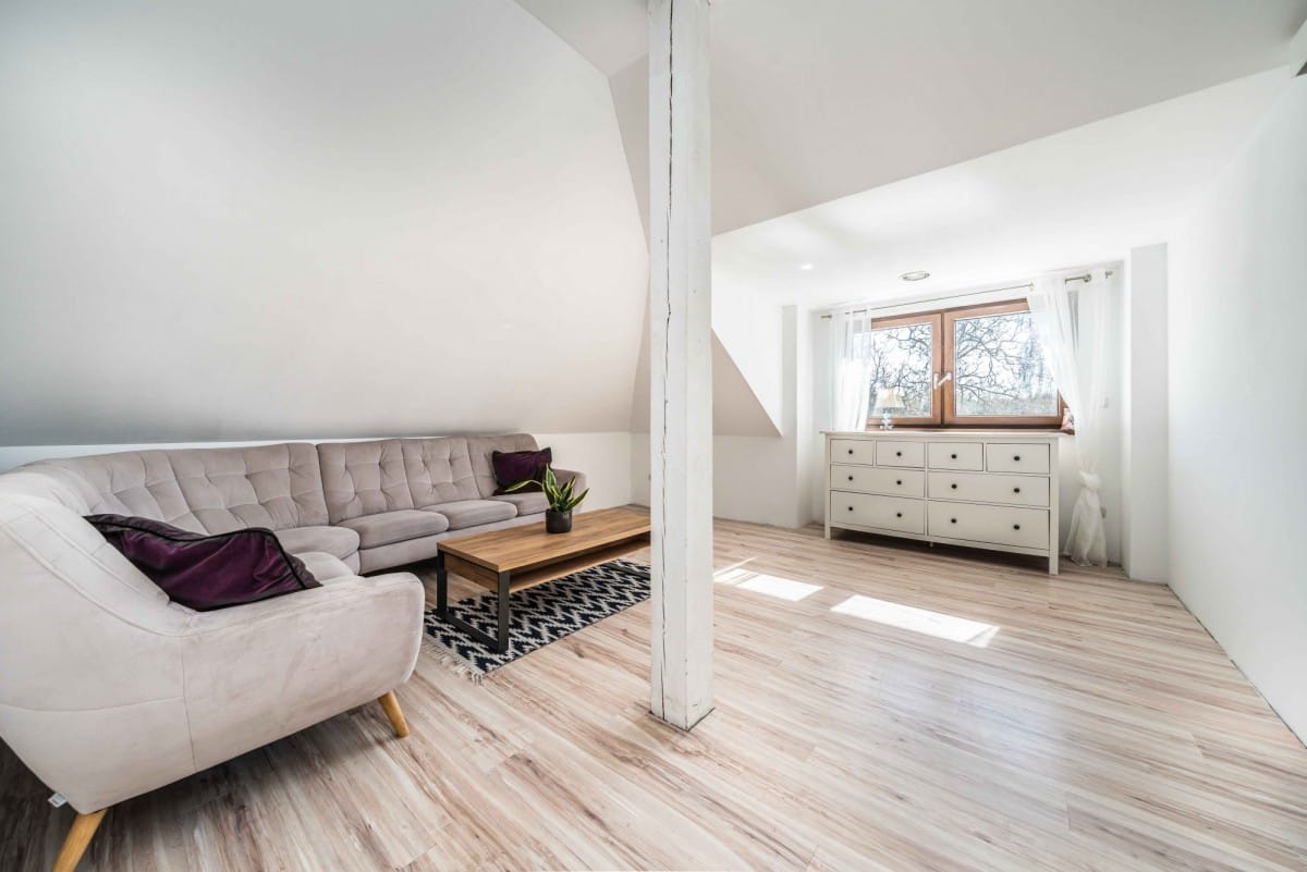 Dom 5 pokojowe na Sprzedaż