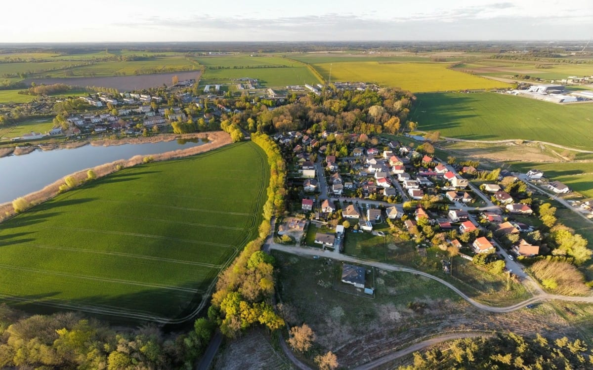 Działka  pokojowe na Sprzedaż