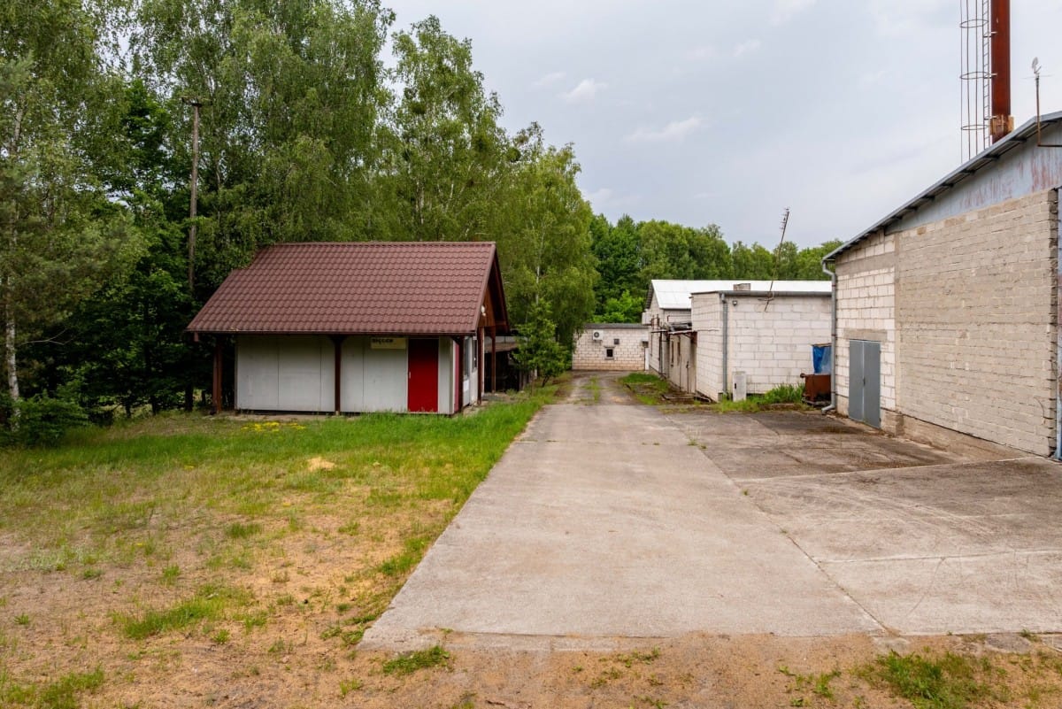 Działka  pokojowe na Sprzedaż