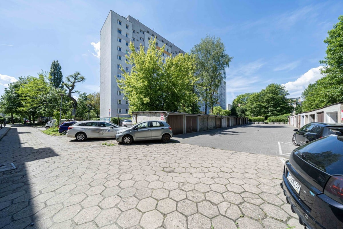 Mieszkanie 3 pokojowe na Sprzedaż