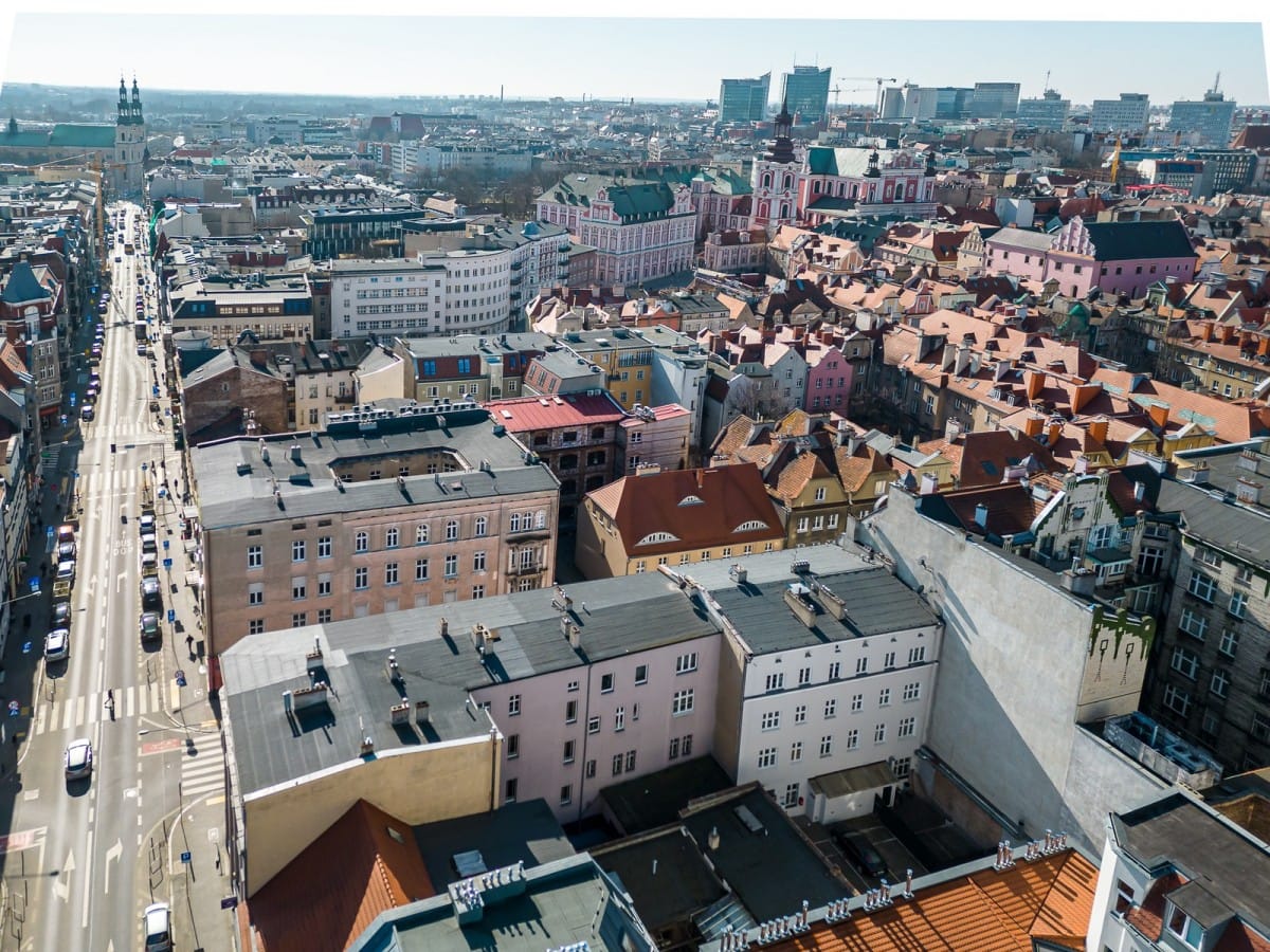 Dom 21 pokojowe na Sprzedaż