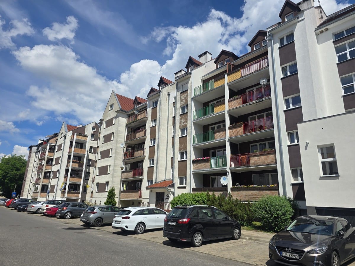 Mieszkanie 5 pokojowe na Sprzedaż