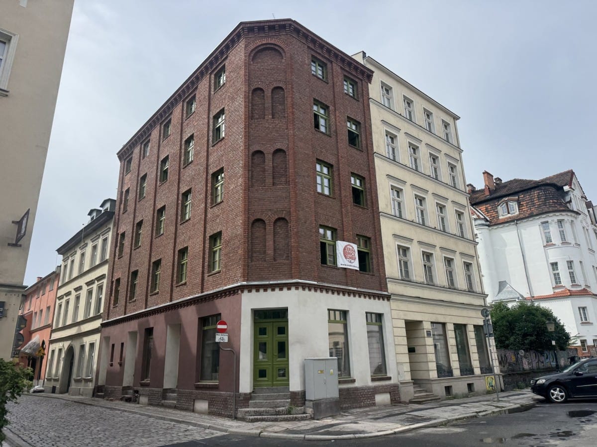 Lokal użytkowy  pokojowe na Wynajem