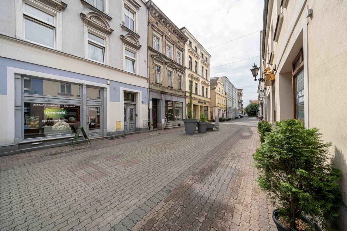 Mieszkanie 6 pokojowe na Sprzedaż