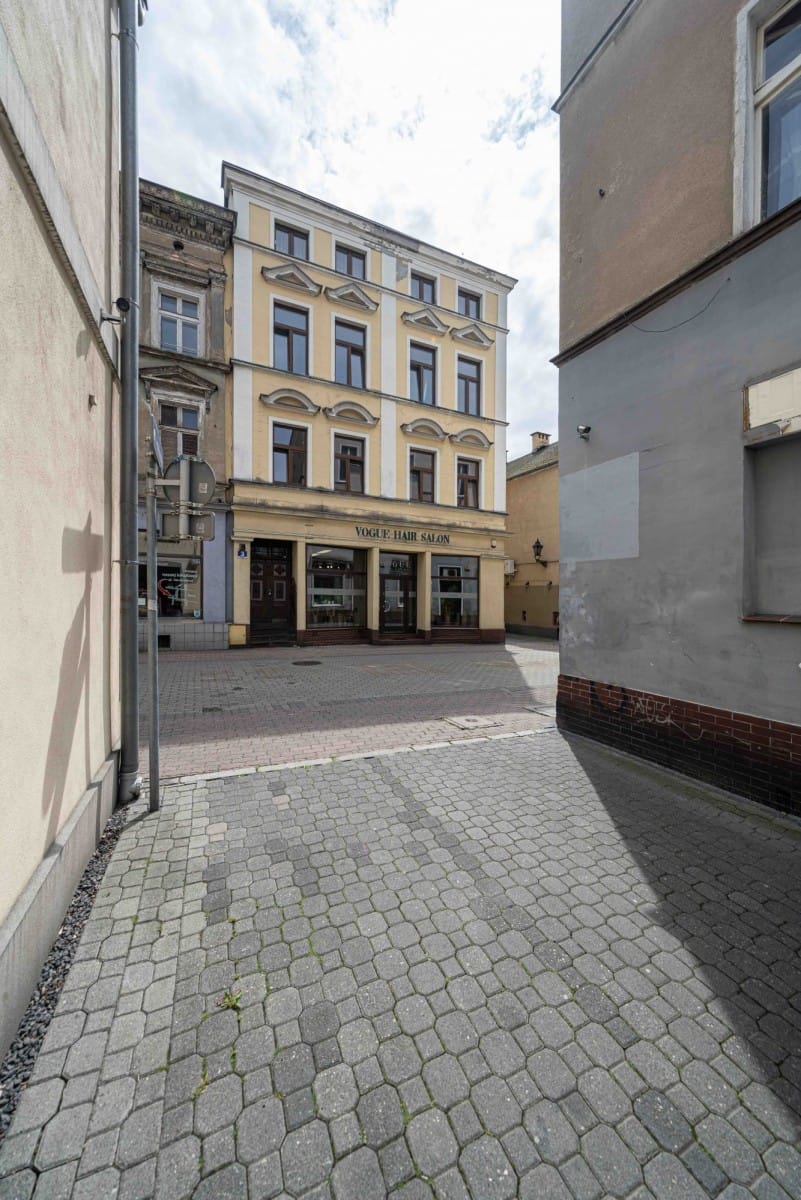 Mieszkanie 6 pokojowe na Sprzedaż