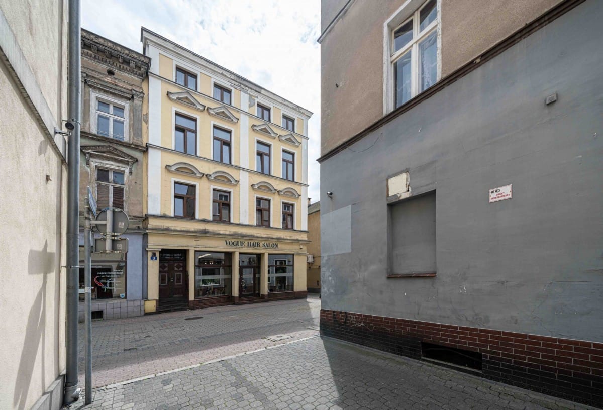 Mieszkanie 6 pokojowe na Sprzedaż