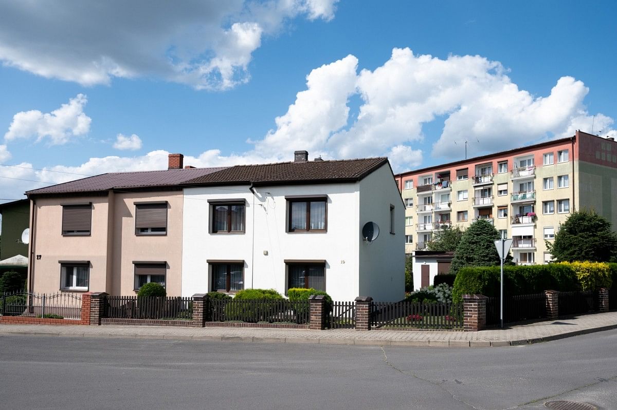 Dom 4 pokojowe na Sprzedaż