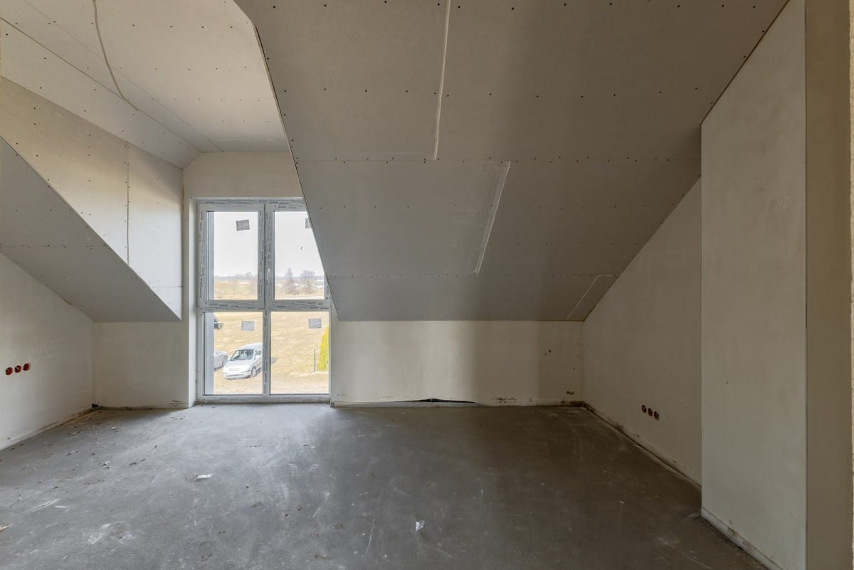 Dom 5 pokojowe na Sprzedaż