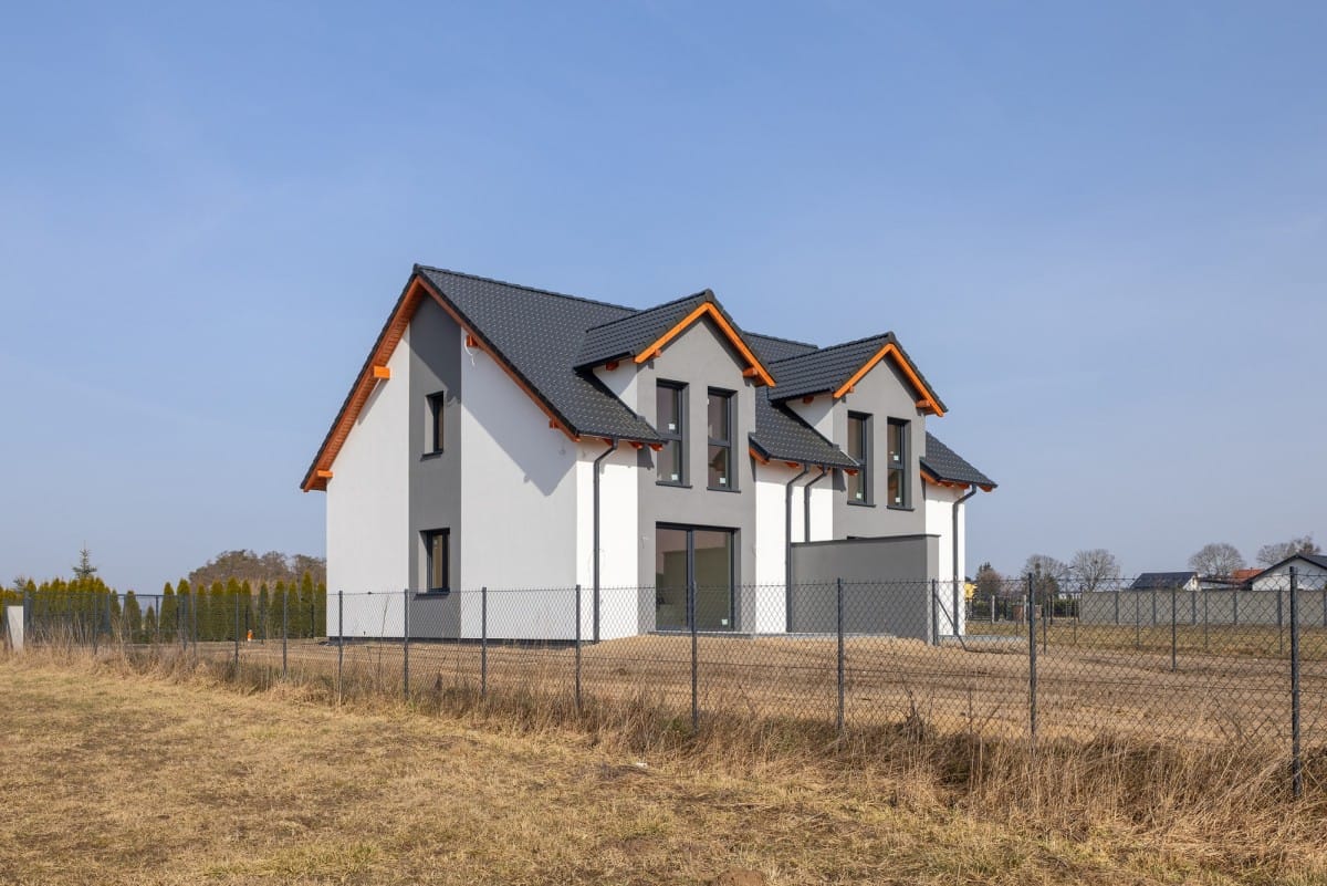 Dom 5 pokojowe na Sprzedaż