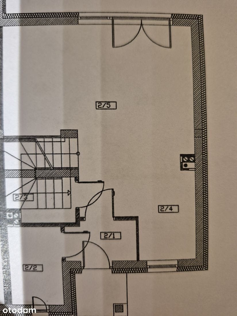 Dom 4 pokojowe na Sprzedaż