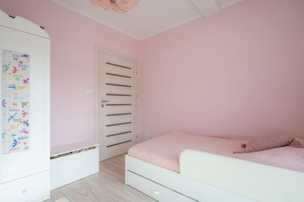 Dom 4 pokojowe na Sprzedaż