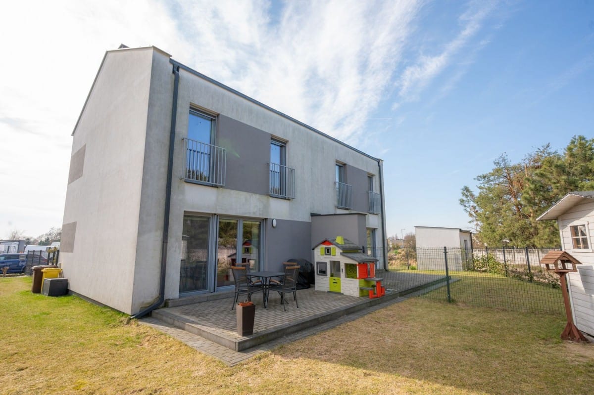 Dom 4 pokojowe na Sprzedaż