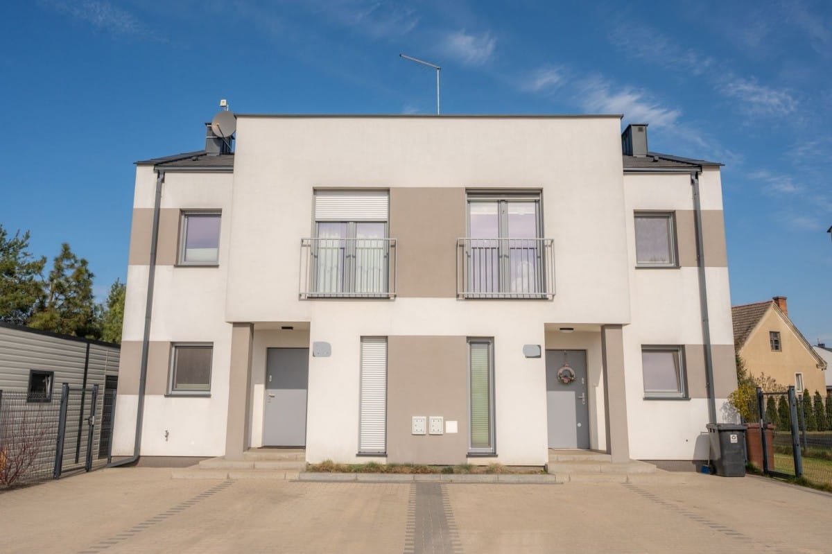 Dom 4 pokojowe na Sprzedaż