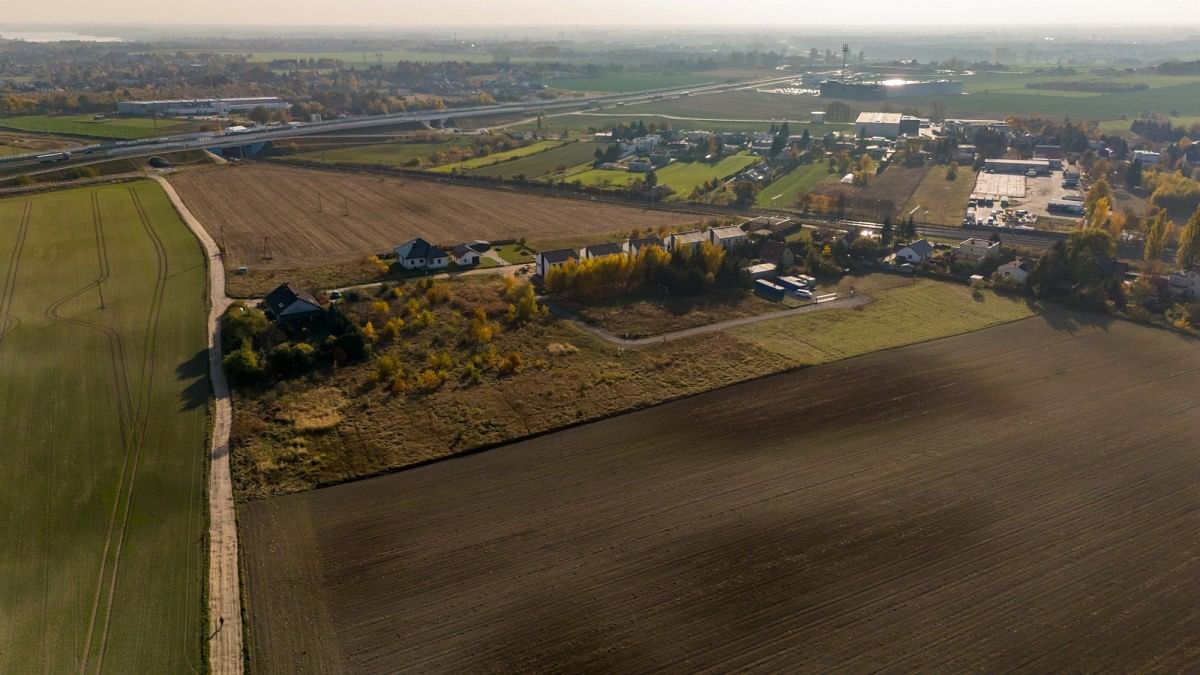 Działka  pokojowe na Sprzedaż