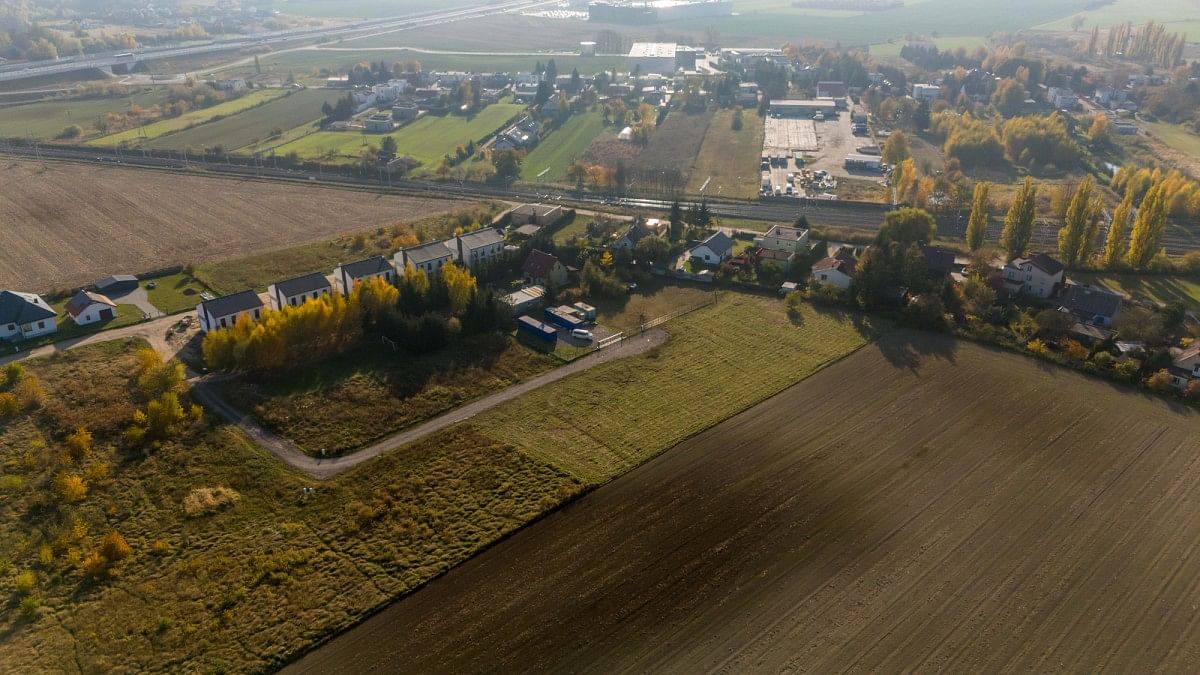 Działka  pokojowe na Sprzedaż