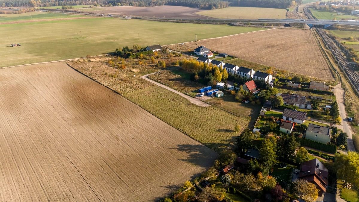 Działka  pokojowe na Sprzedaż