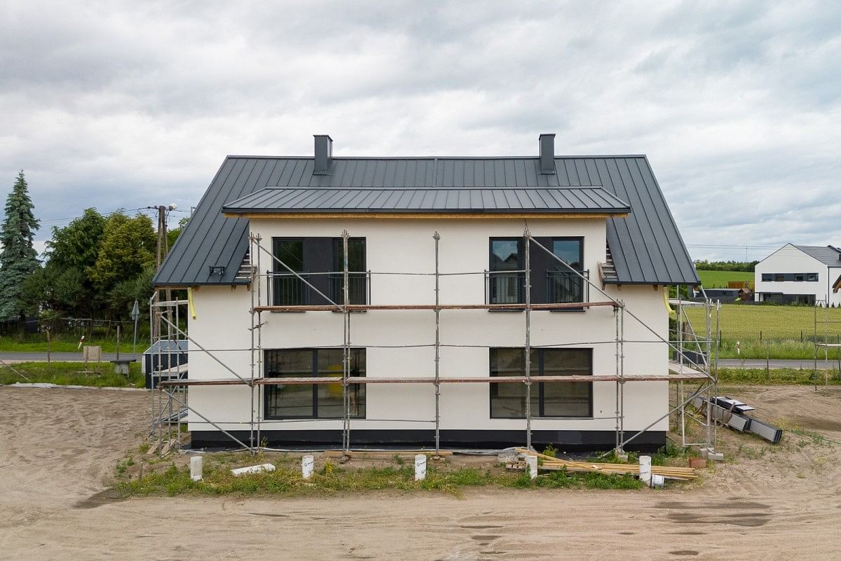 Dom 5 pokojowe na Sprzedaż
