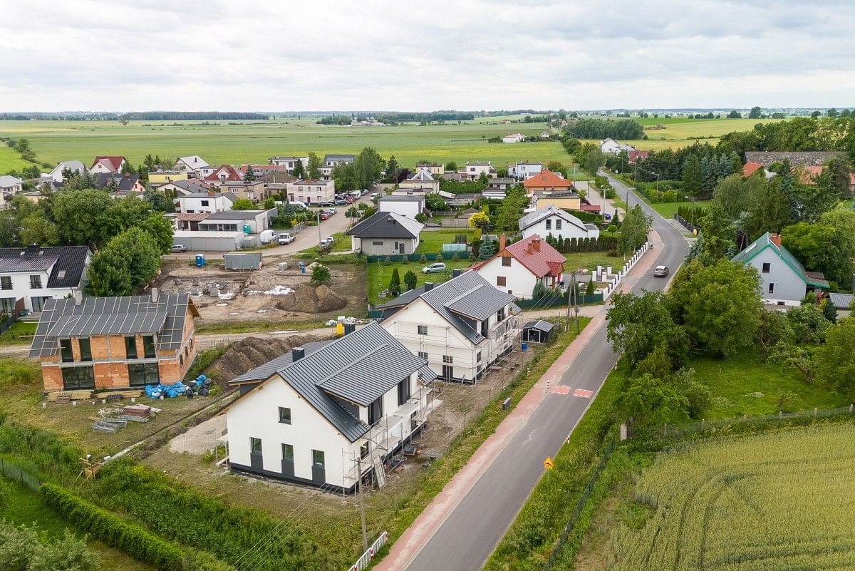 Dom 5 pokojowe na Sprzedaż