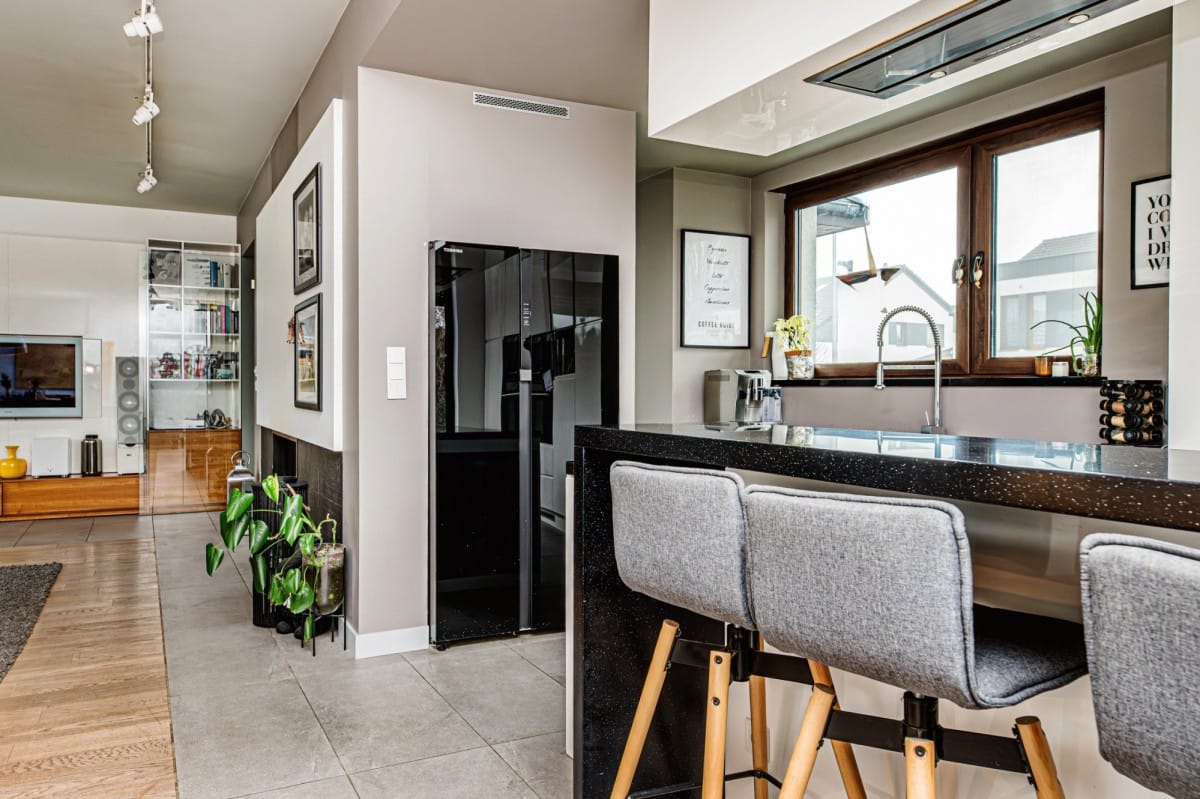 Mieszkanie 5 pokojowe na Sprzedaż