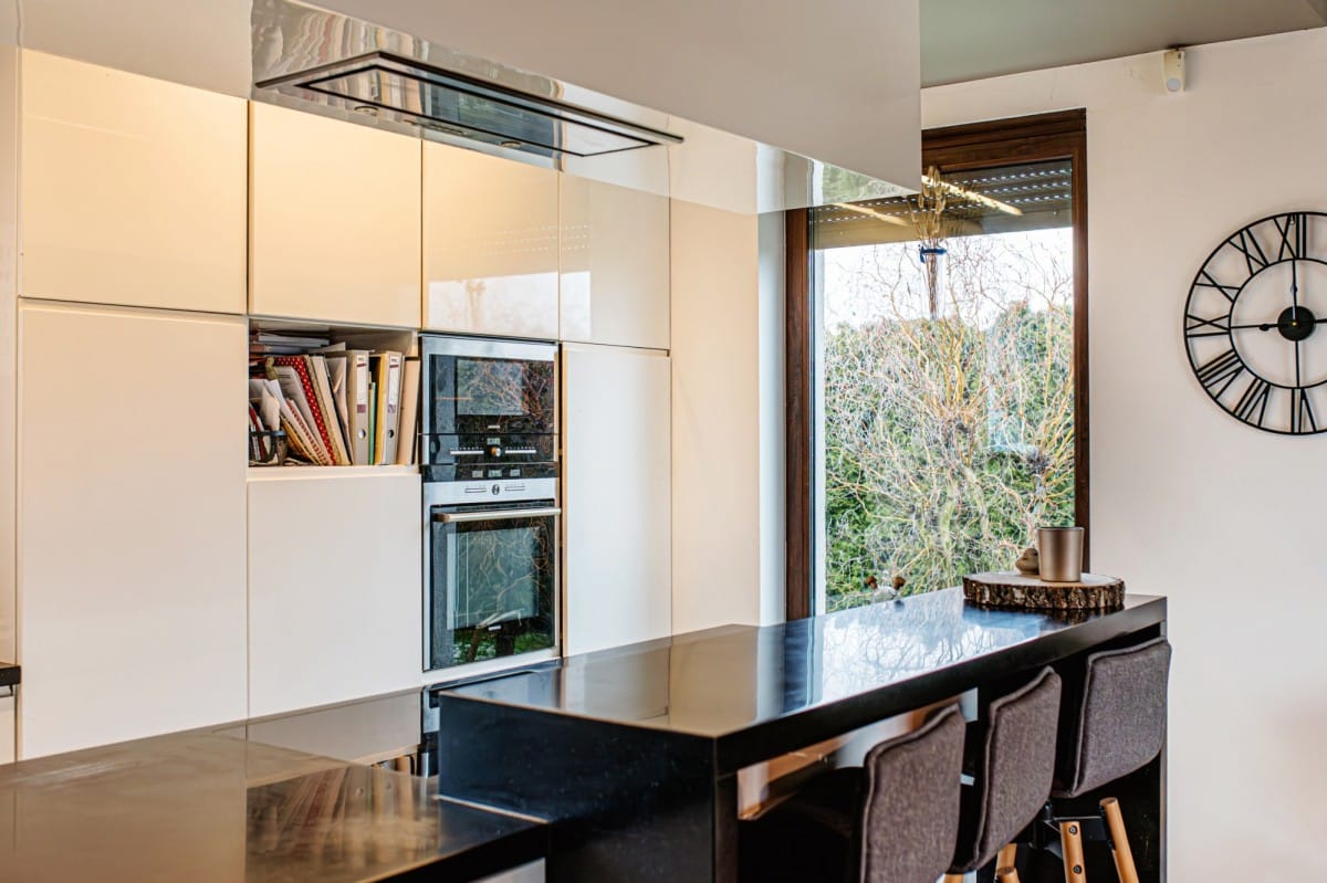 Mieszkanie 5 pokojowe na Sprzedaż