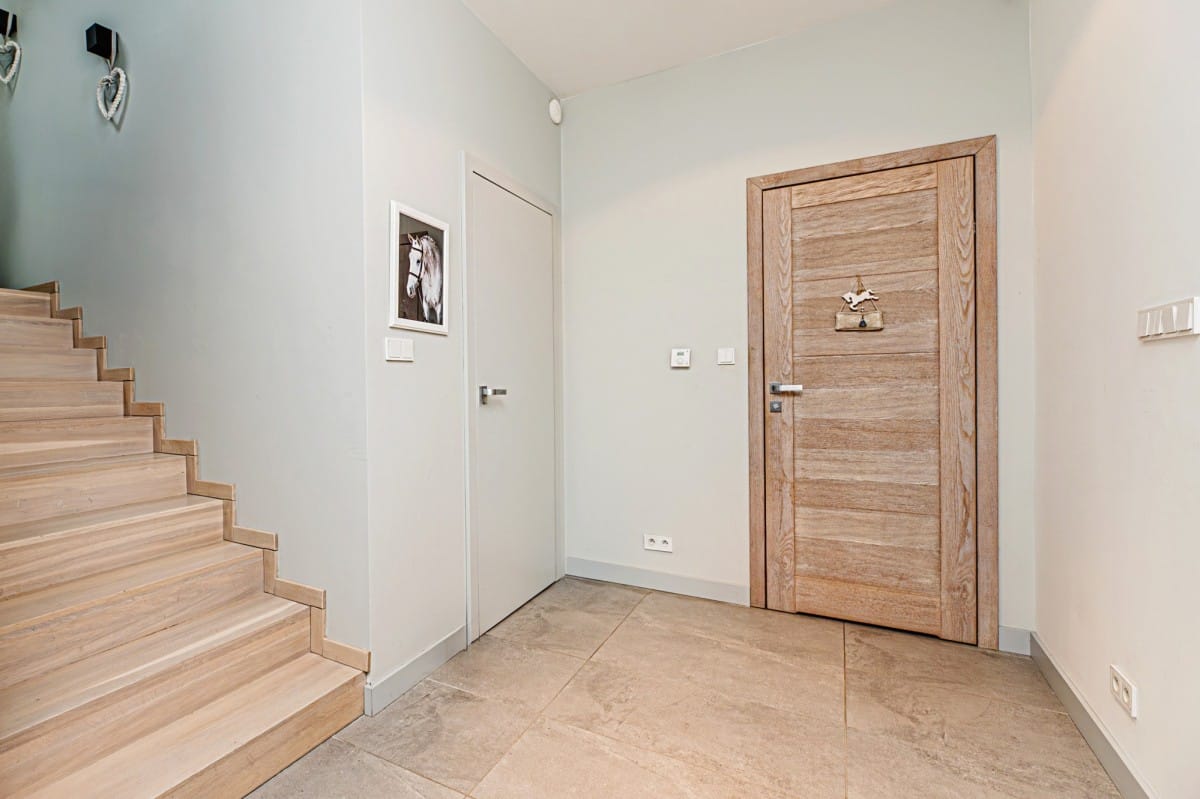 Mieszkanie 5 pokojowe na Sprzedaż