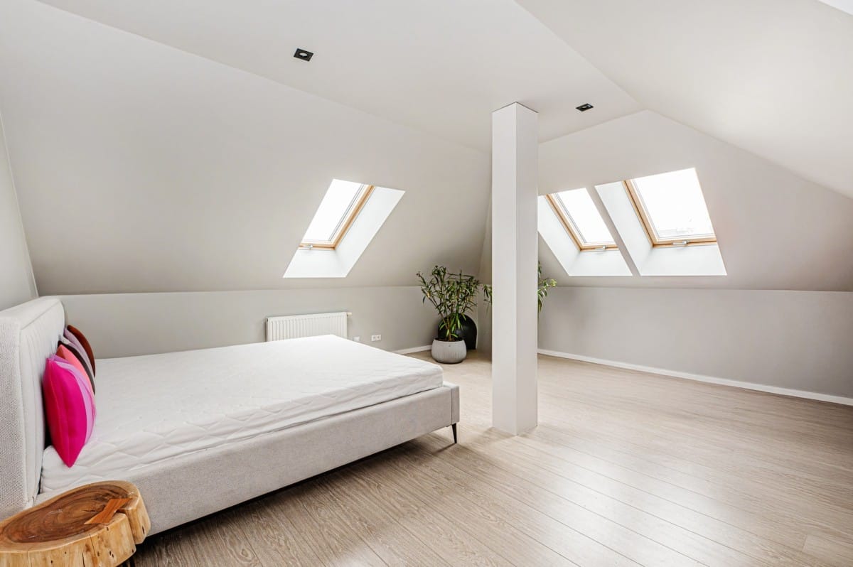 Mieszkanie 5 pokojowe na Sprzedaż