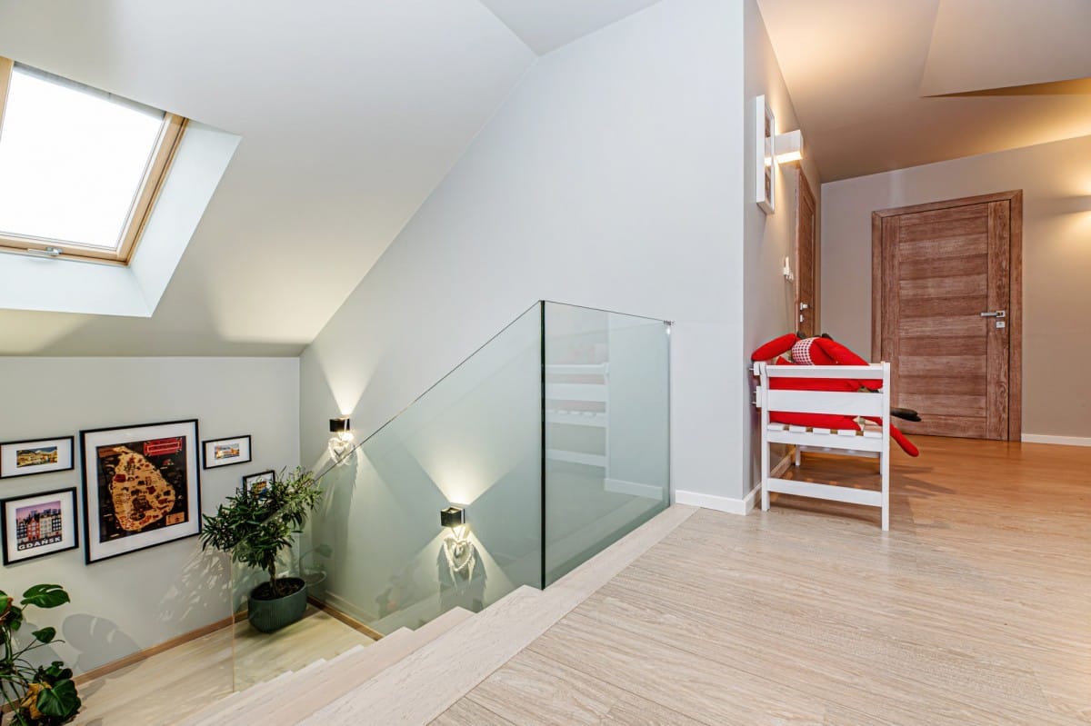 Mieszkanie 5 pokojowe na Sprzedaż