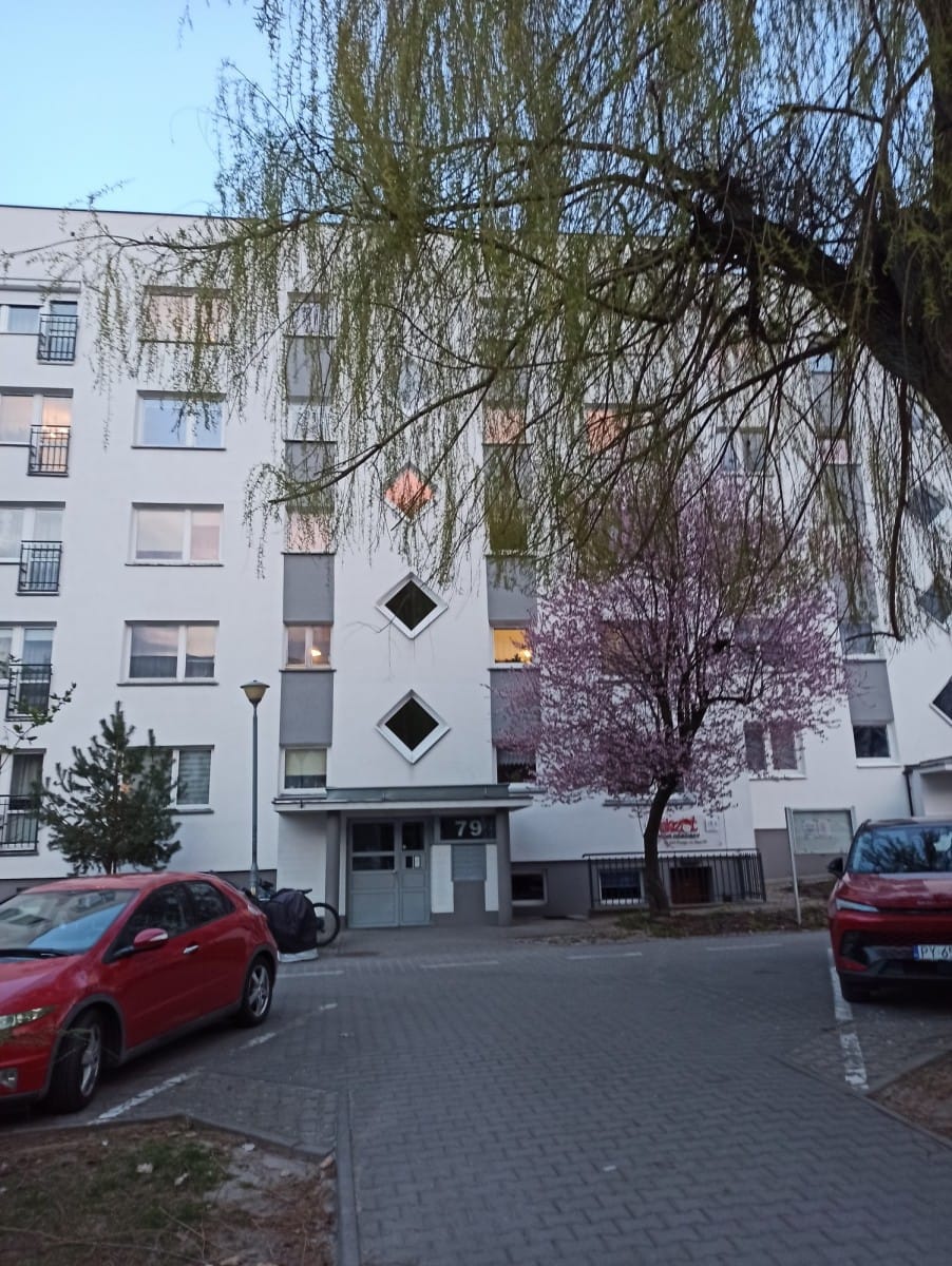 Mieszkanie 3 pokojowe na Sprzedaż